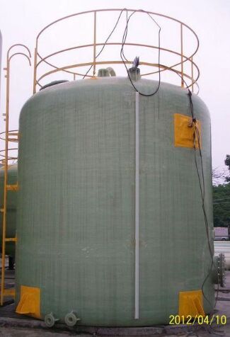 選購優(yōu)質玻璃鋼儲罐方法技巧及制作工藝要領 玻璃鋼儲罐